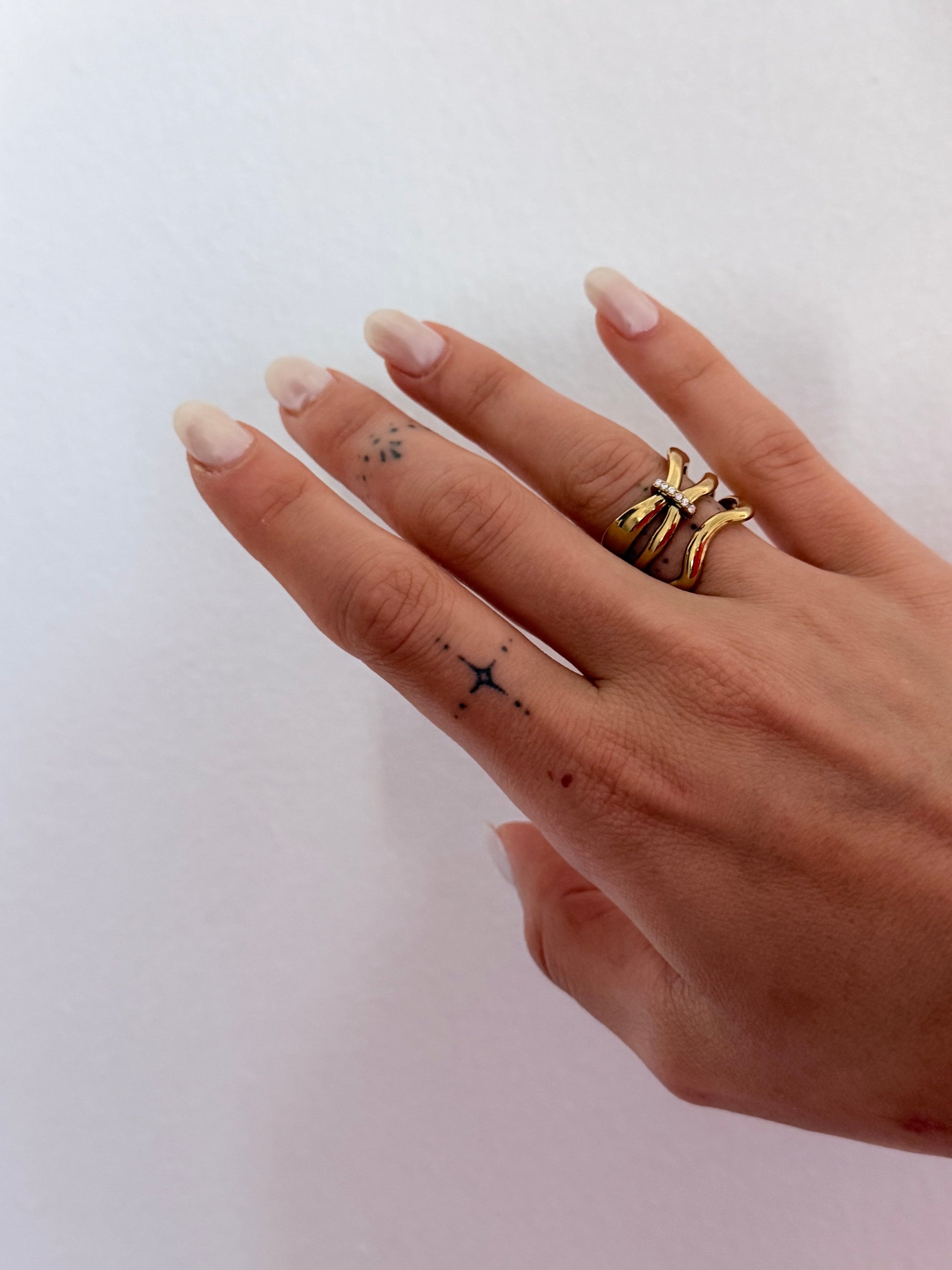 Luxe  gold flow