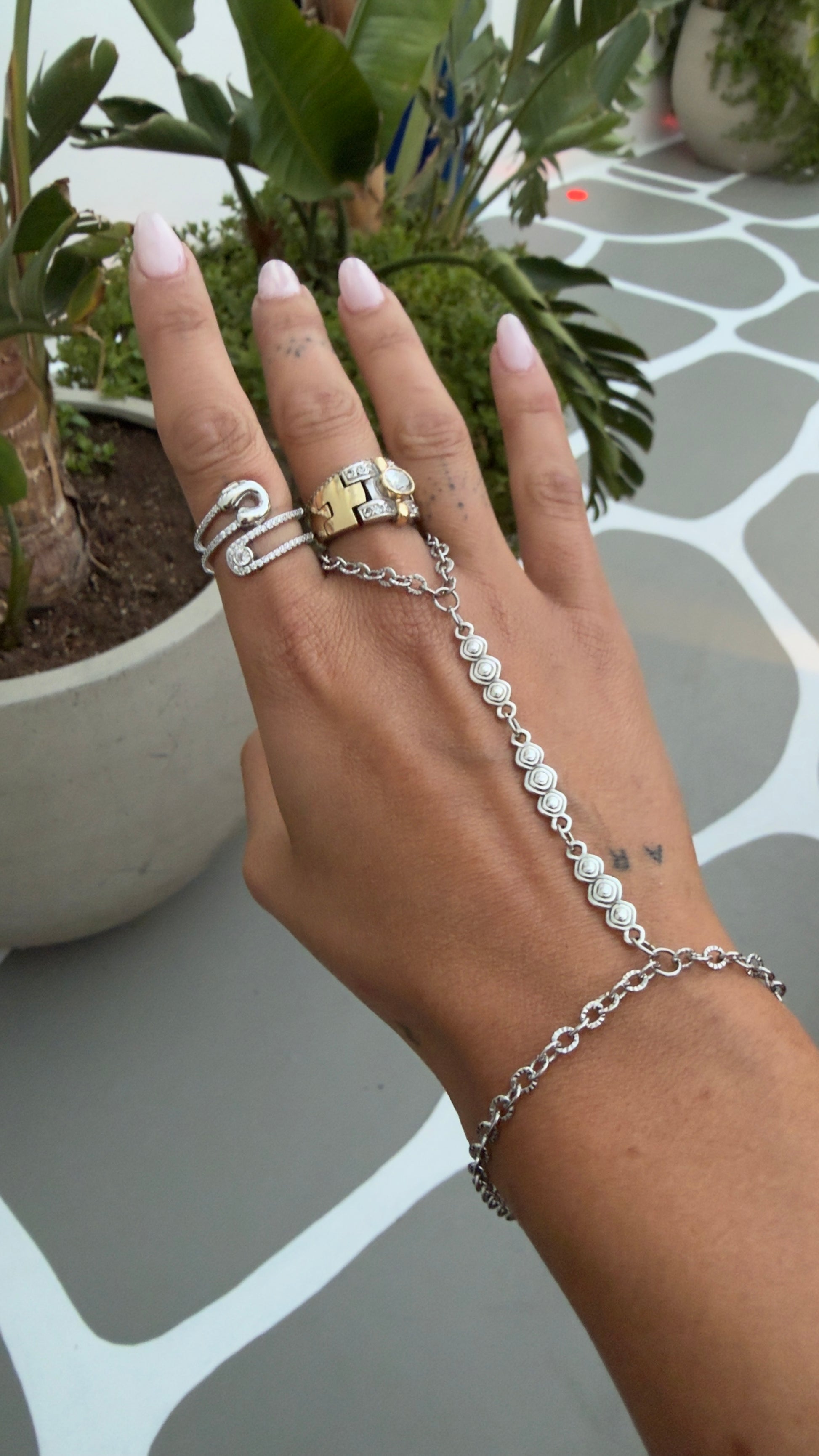 Rosé Chain Ring