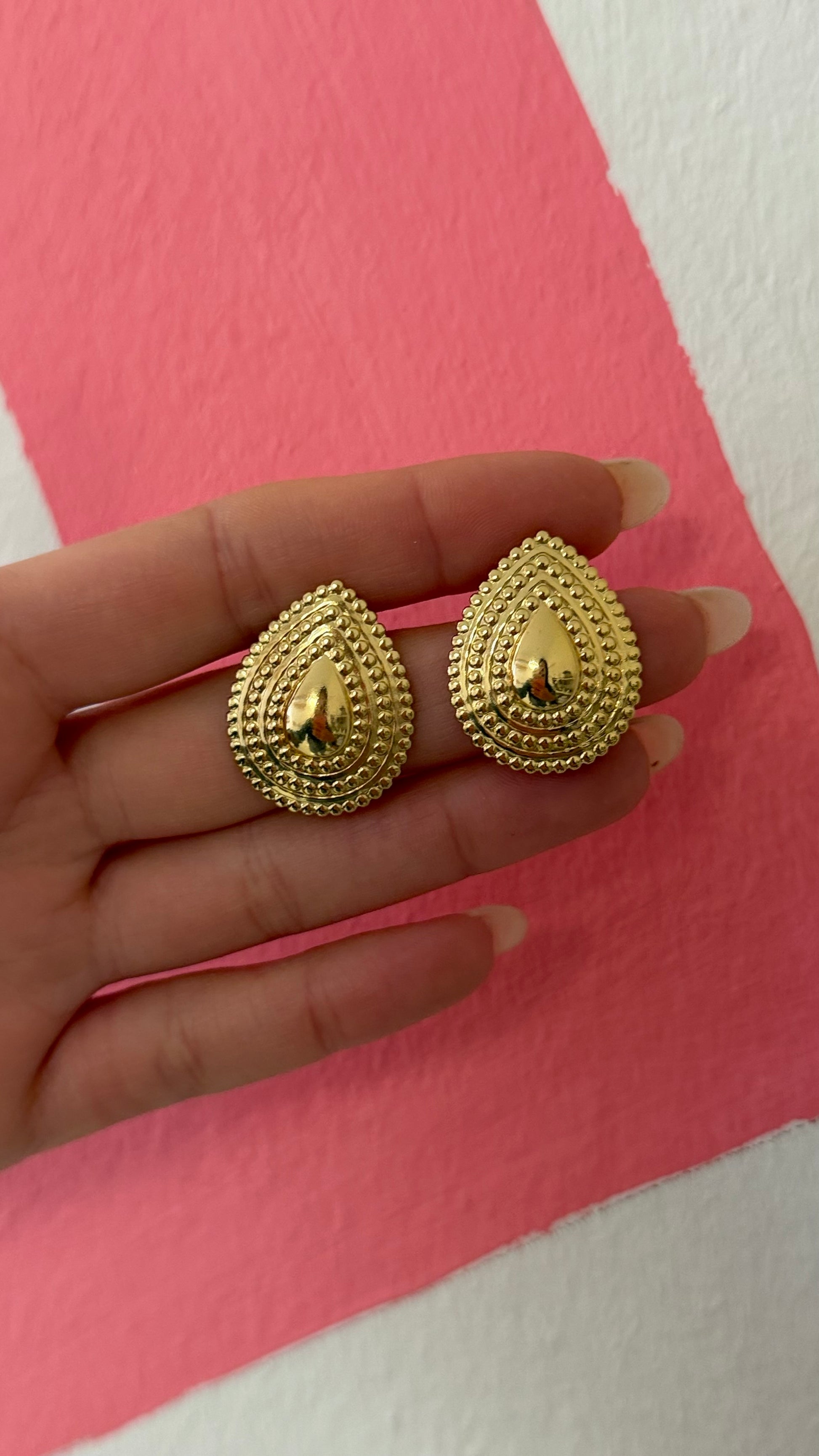 Aurelia Vintage Drops